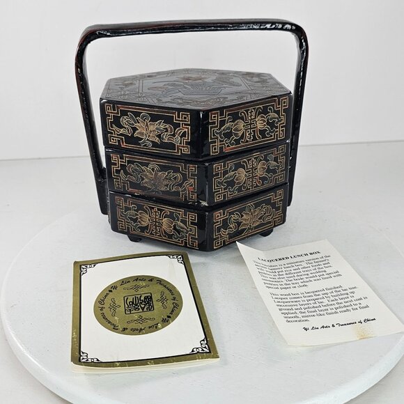 Vintage Lacquered Hexagonal Lunch Box Handle Intricate Gold Detailing Yi Lin Art - Picture 2 of 13